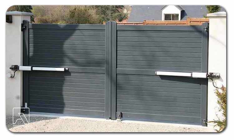 مقایسه قیمت جک پارکینگی ایرانی و خارجی سال 1405؛ کدام گزینه اقتصادیتر است؟ 1 پارکینگ دو لنگه